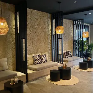 3* מלון Bayer's City