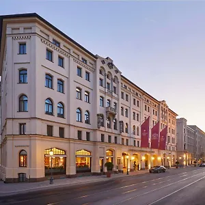 5* מלון Vier Jahreszeiten Kempinski