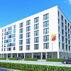 3* Szálloda Super 8 By Wyndham West