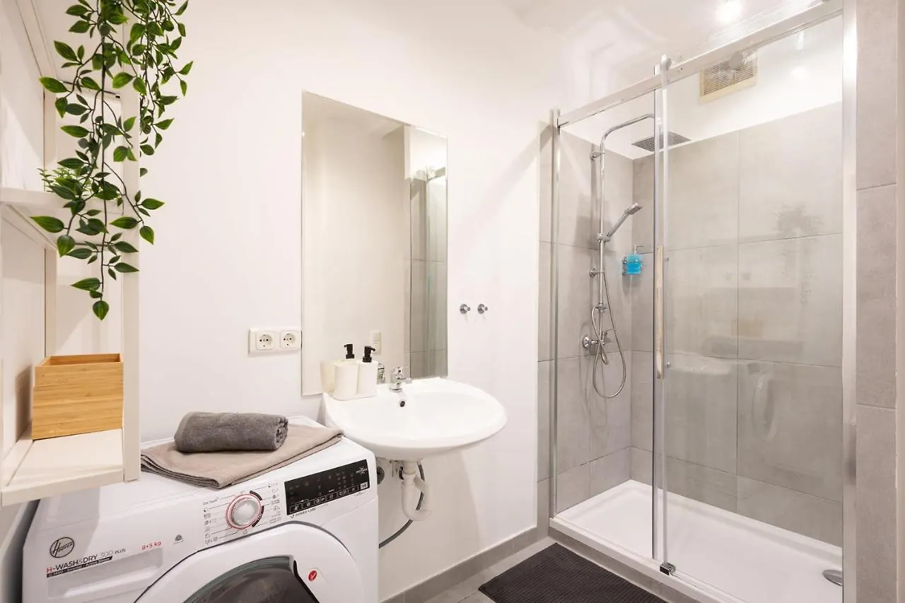 Wiesen Living - Apartment For Up To Twelve People Mnichov