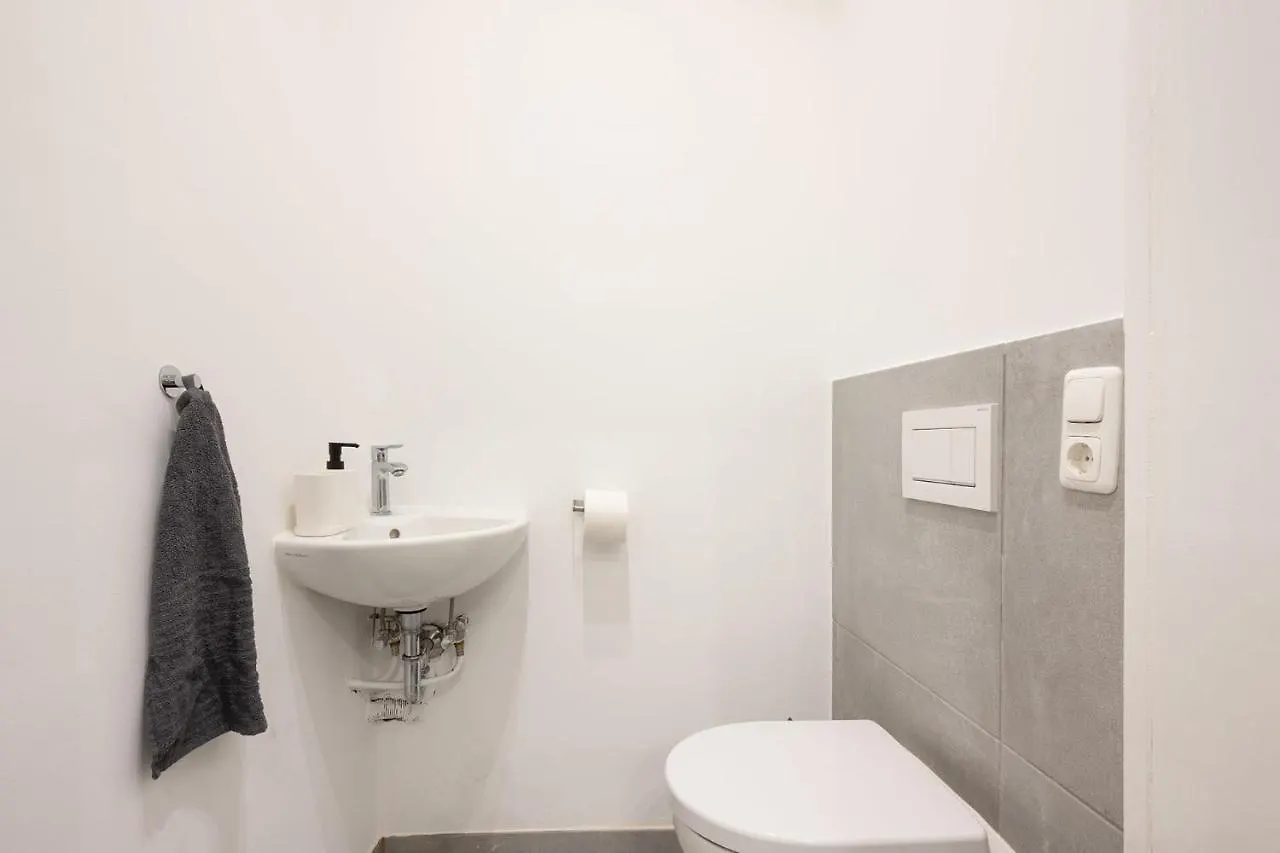 Wiesen Living - Apartment For Up To Twelve People Mnichov